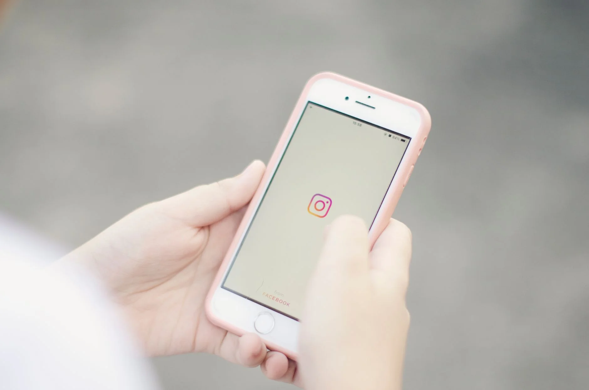 Instagram Yapay Zeka Profilleri İçin Etiket Güncellemeleri